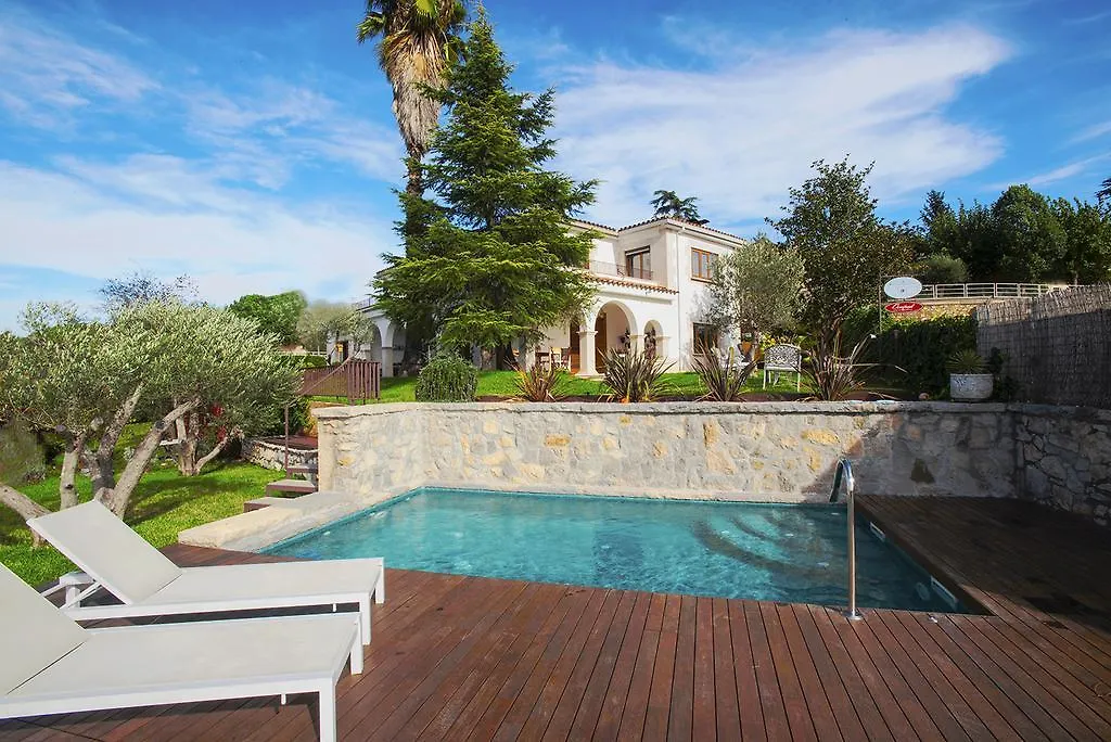 Villa Montjuic Girona