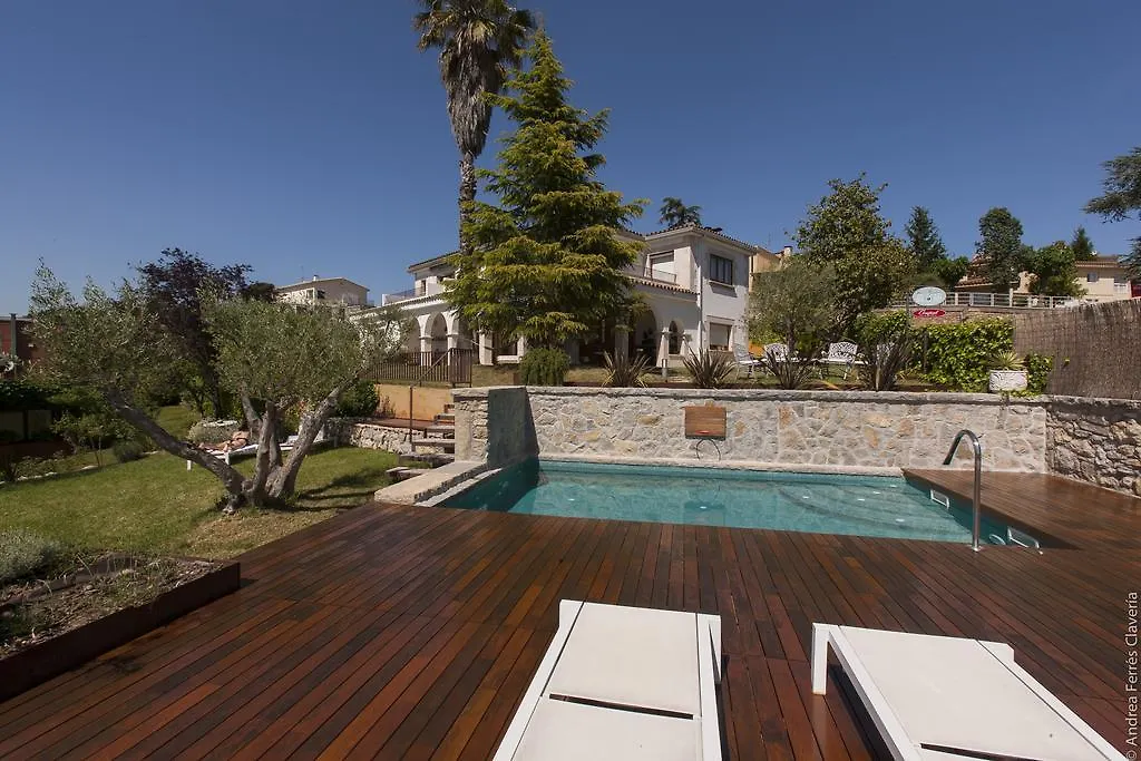 Villa Montjuic Girona