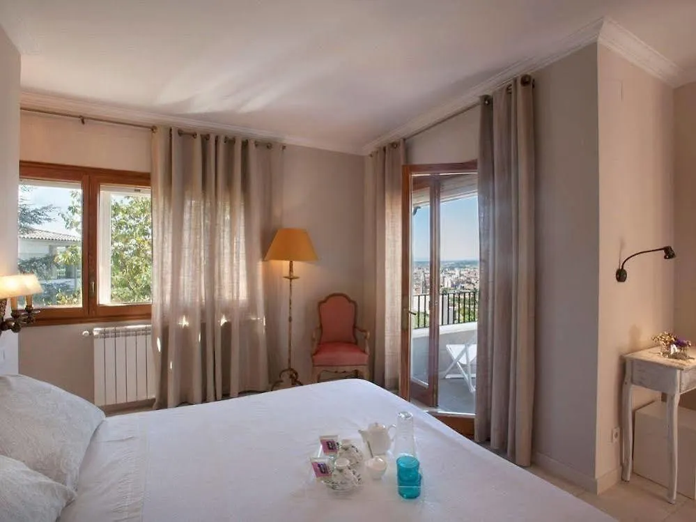Villa Montjuic Girona