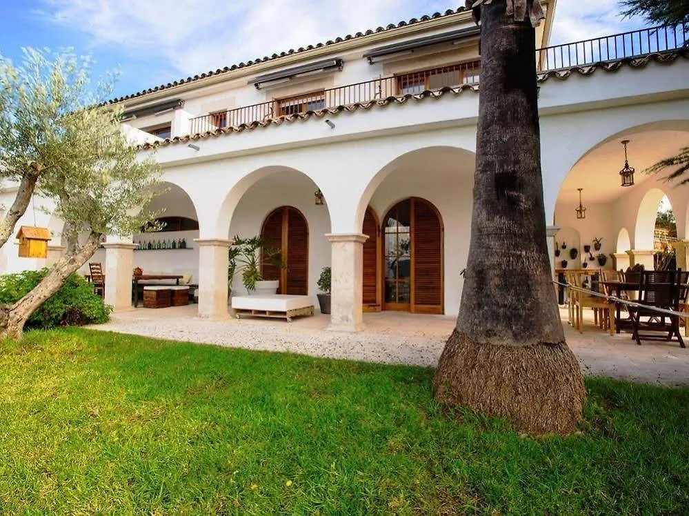 Villa Montjuic Girona