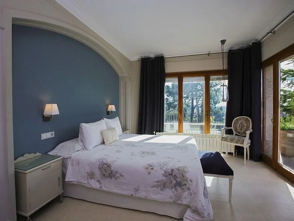 Villa Montjuic Girona Spain